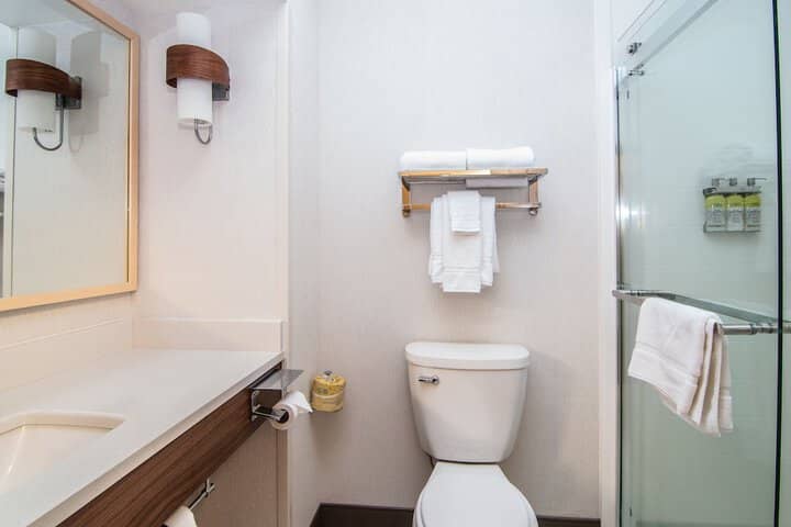 Room 15 of 49