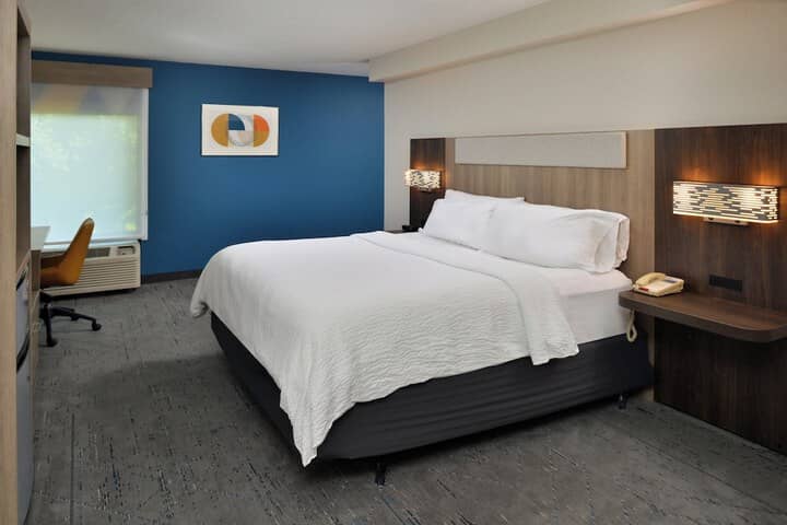 Room 20 of 63