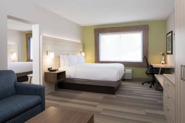 Room 22 of 55