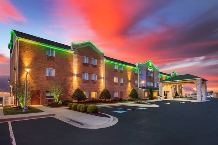 Hotel 63 of 75