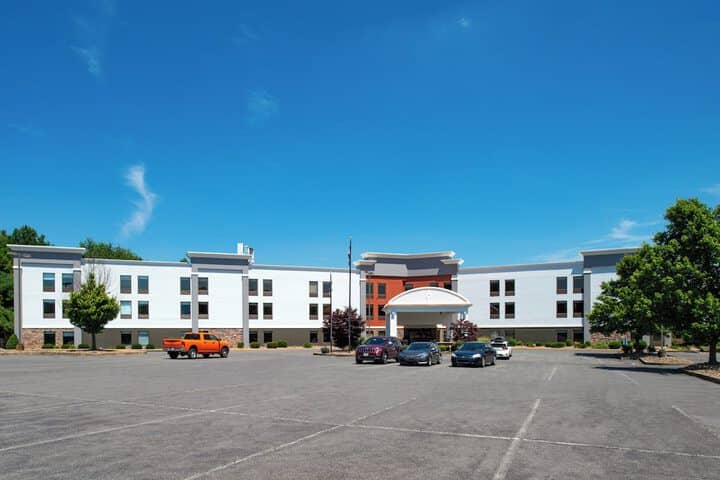 Hotel 57 of 63