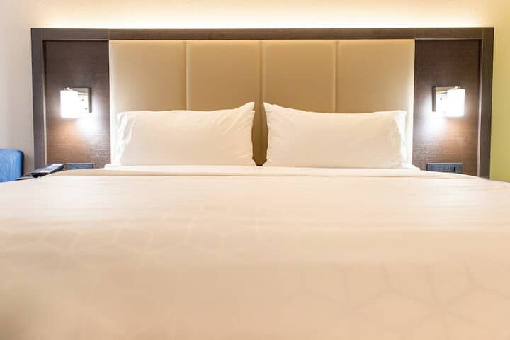 Room 15 of 56