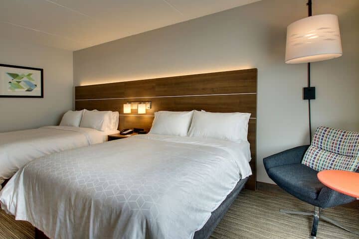 Room 16 of 61