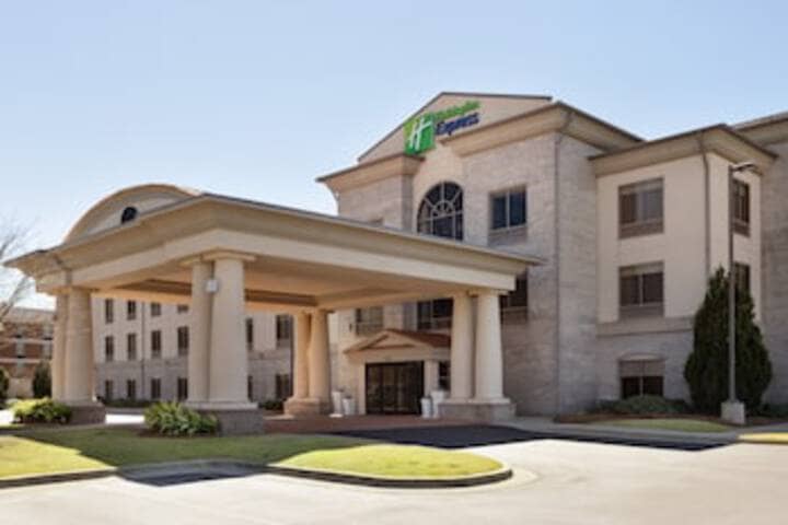 Hotel 229 of 243