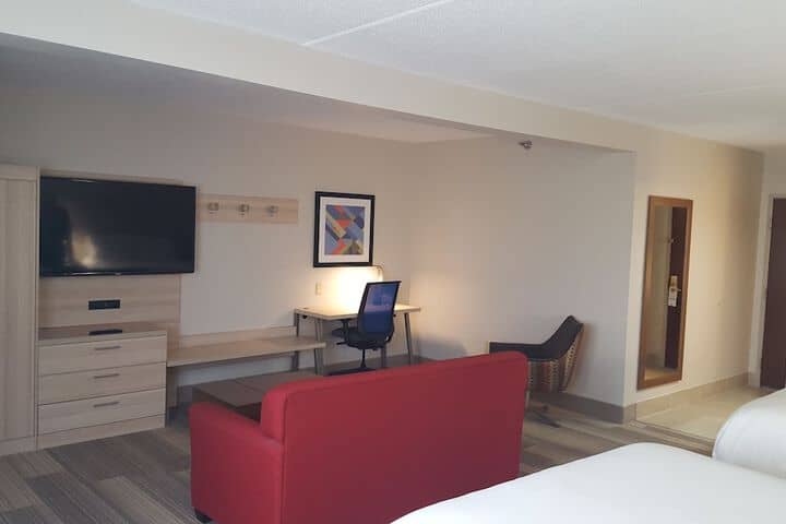 Room 17 of 55