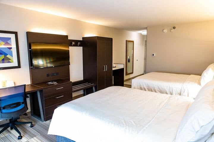 Room 12 of 56