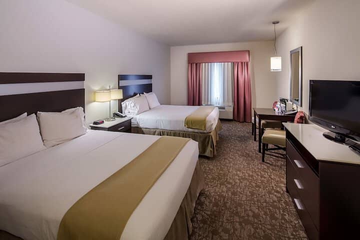 Room 10 of 61