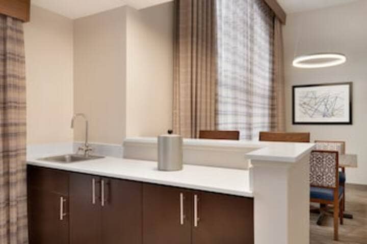 Room 55 of 243
