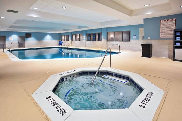 Pool 36 of 61