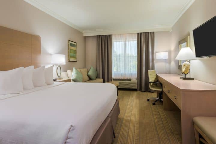 Room 3 of 23