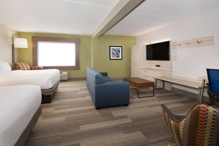 Room 25 of 55