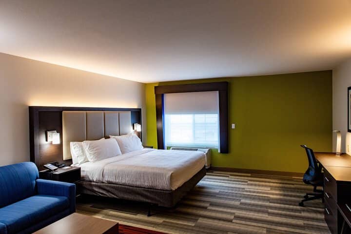 Room 19 of 56