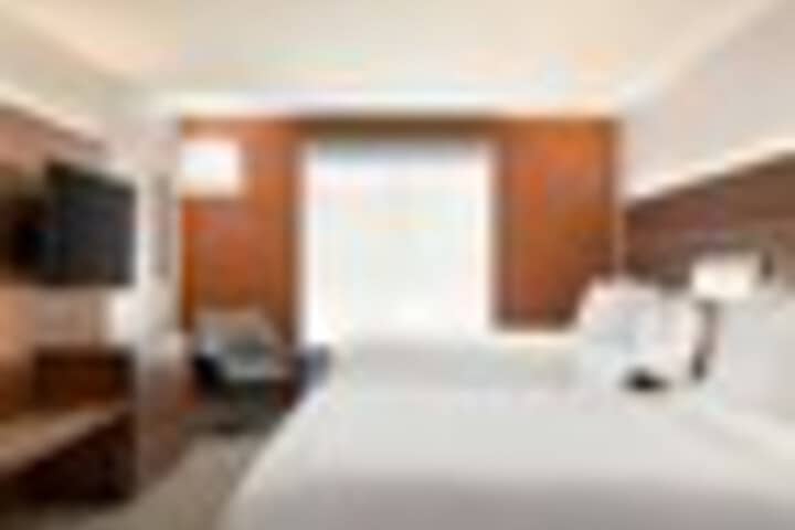 Room 77 of 243